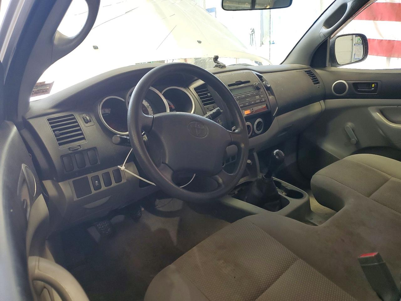 2011 Toyota Tacoma Base Silver vin: 5TFNX4CN8BX004579