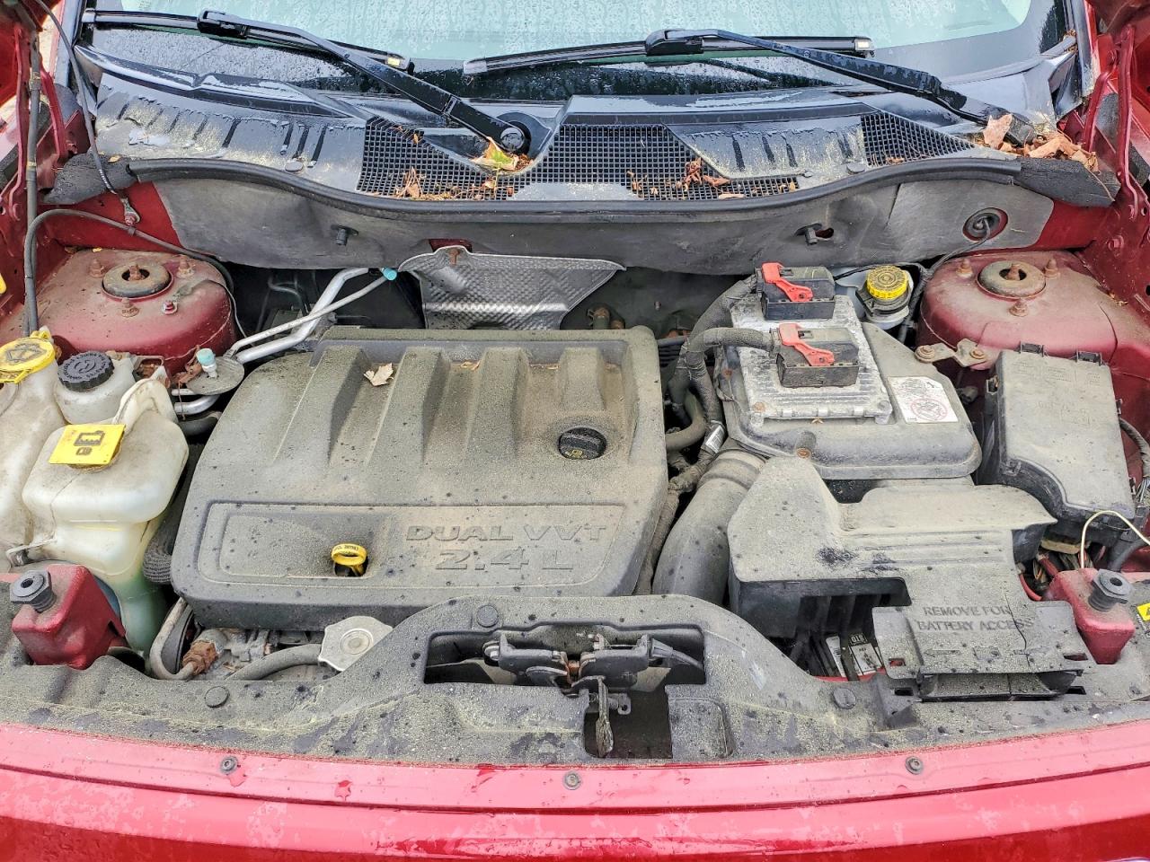 2012 Jeep Patriot Latitude Red vin: 1C4NJRFB4CD683625