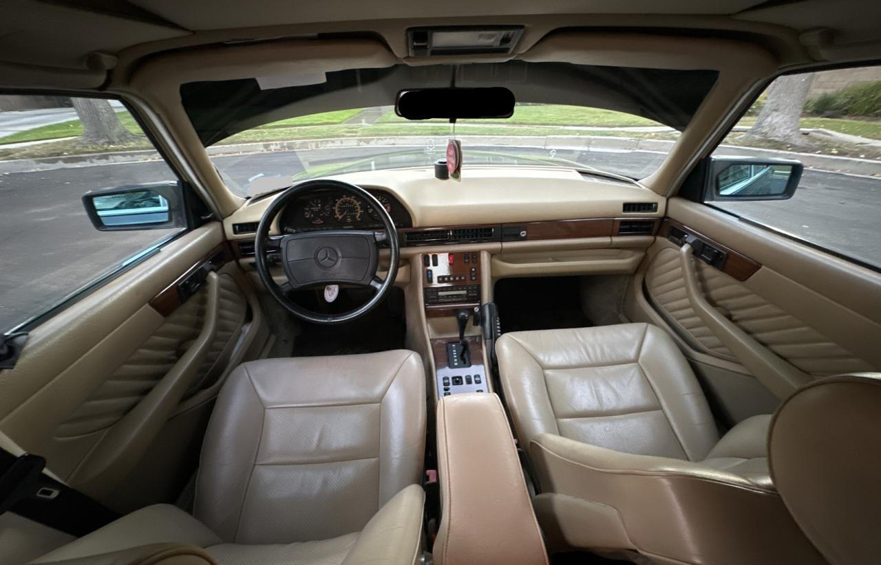 1989 Mercedes-benz 300 Se Коричневый vin: WDBCA24D2KA446391