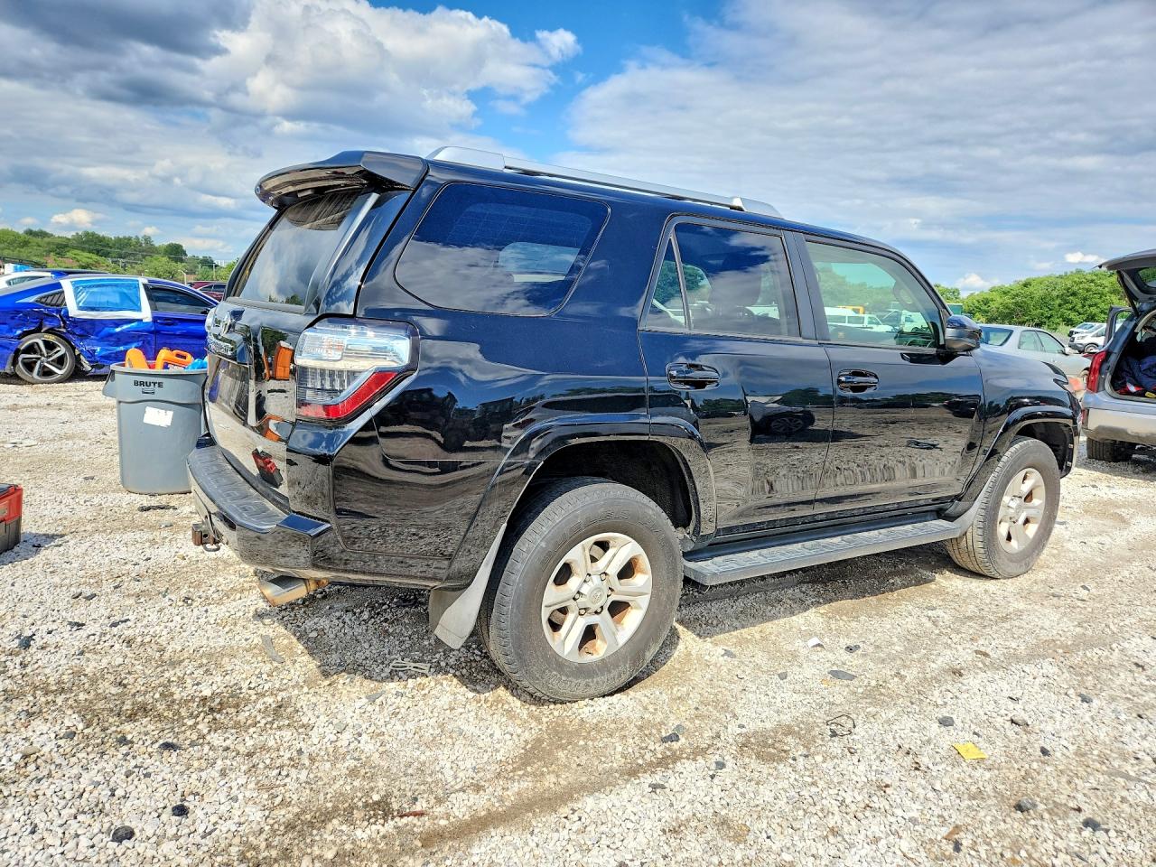 2014 Toyota 4runner Sr5 Black vin: JTEBU5JR7E5170076