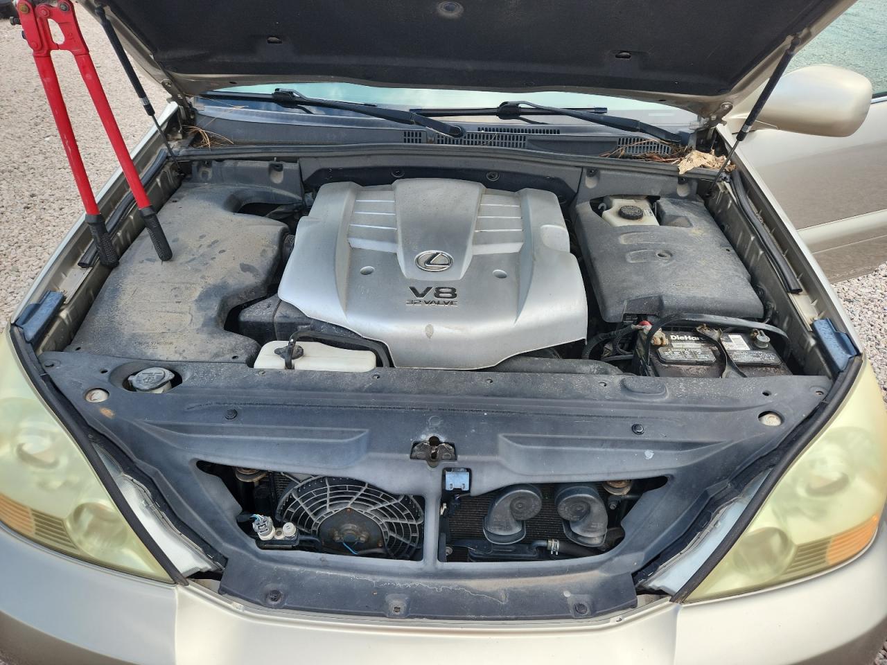 2004 Lexus Gx 470 Cream vin: JTJBT20X740025215