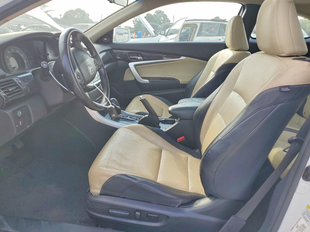 2013 Honda Accord Exl White vin: 1HGCT1B89DA001842