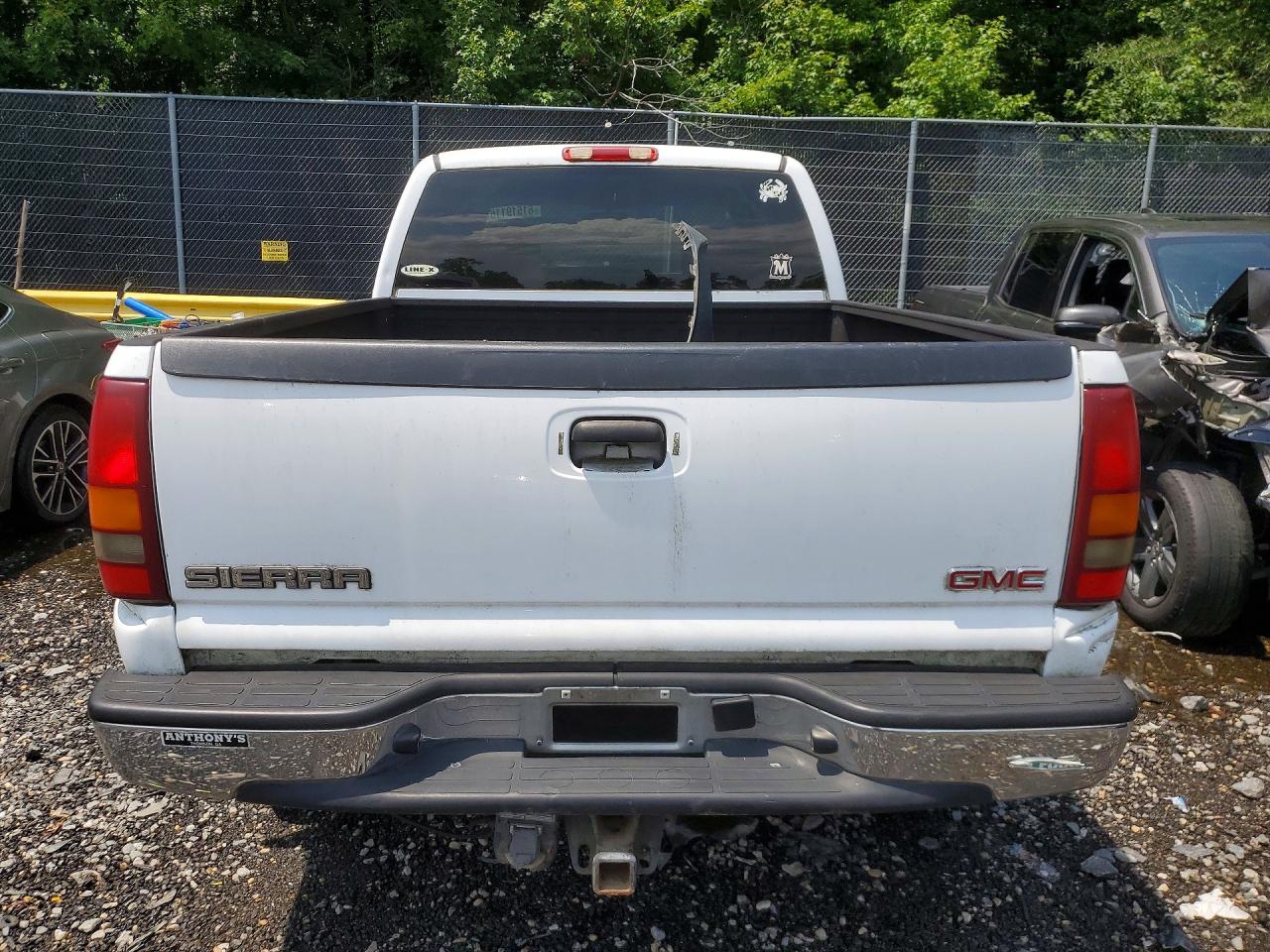 2006 Gmc New Sierra K1500 White vin: 1GTEK19B46Z245169