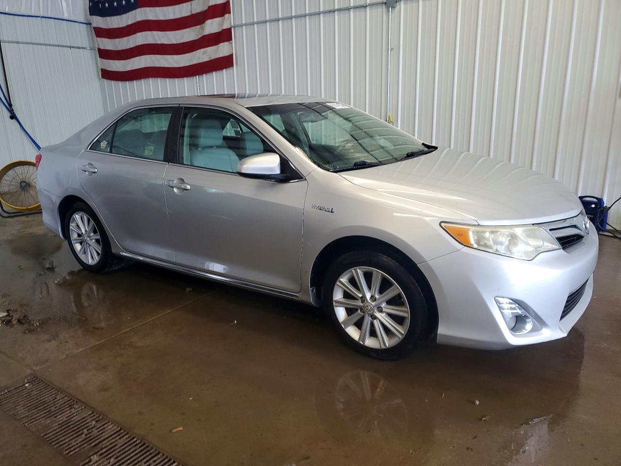2012 Toyota Camry Hybrid Xle Silver vin: 4T1BD1FK4CU043762