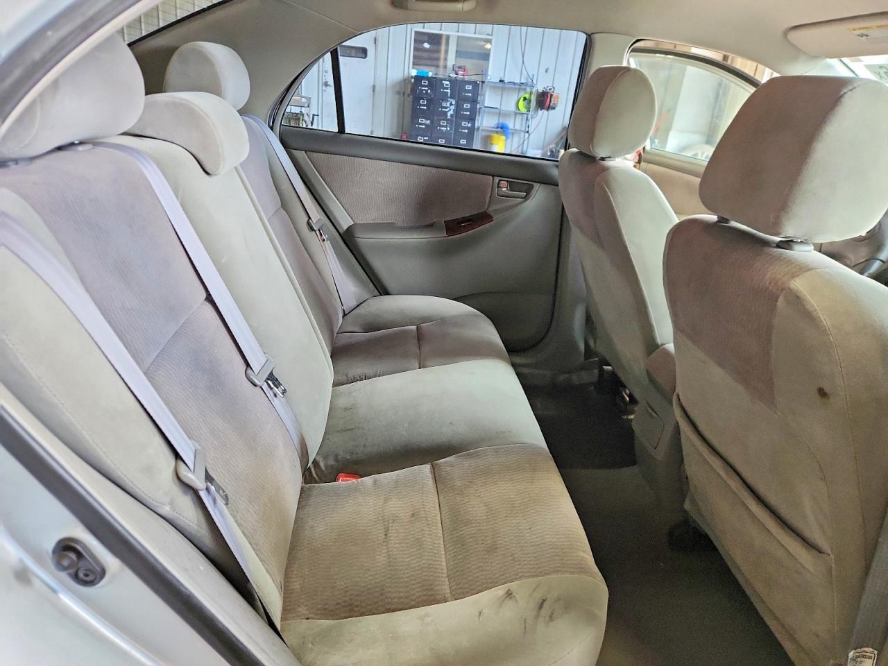 2007 Toyota Corolla Le Silver vin: 1NXBR32E87Z874474