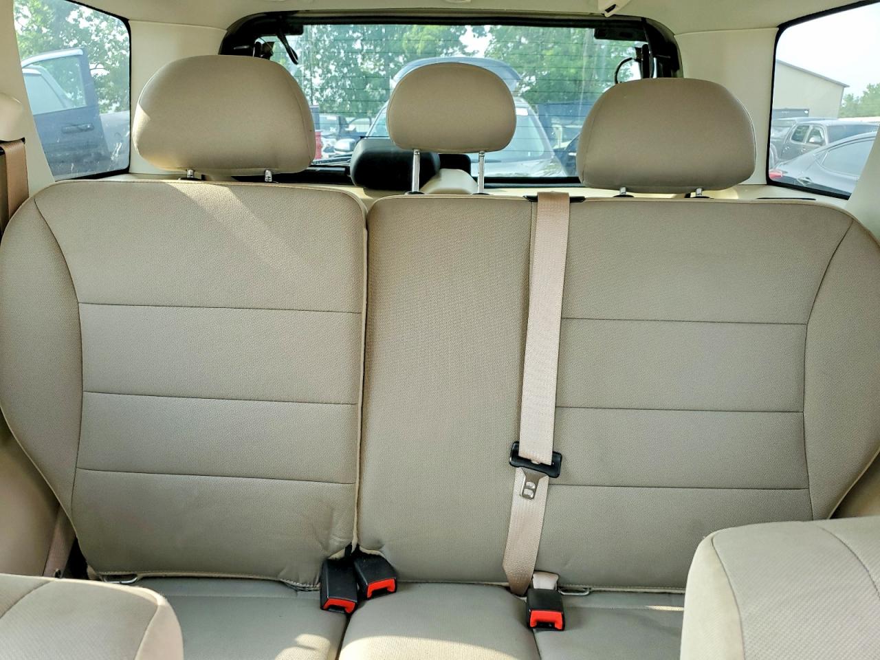 2011 Ford Escape Xlt Gold vin: 1FMCU9DG0BKA41275