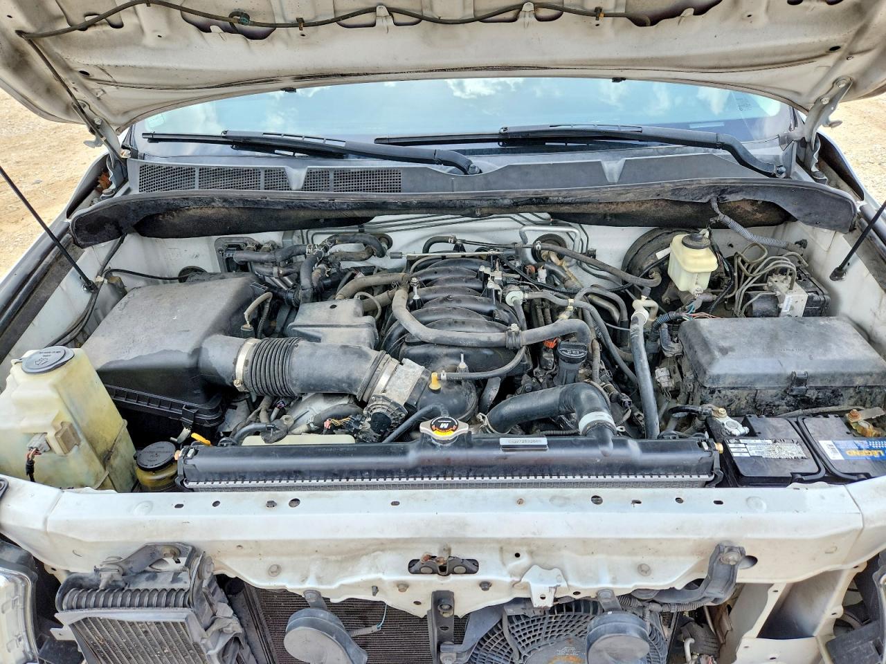 2008 Toyota Sequoia Limited Белый vin: 5TDZY68A18S012974