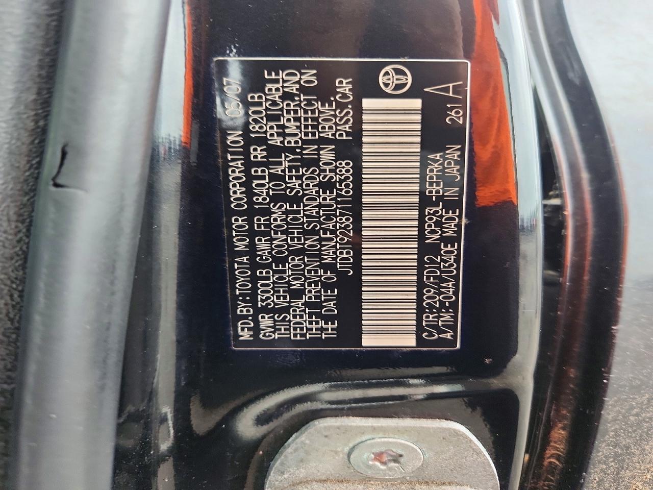 2007 Toyota Yaris Base Black vin: JTDBT923871165388