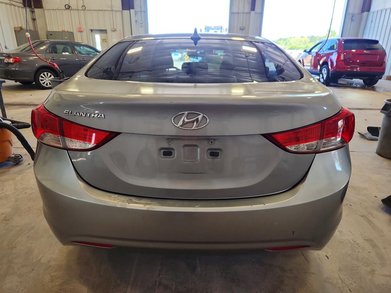 2013 Hyundai Elantra Gls Silver vin: KMHDH4AE7DU998167