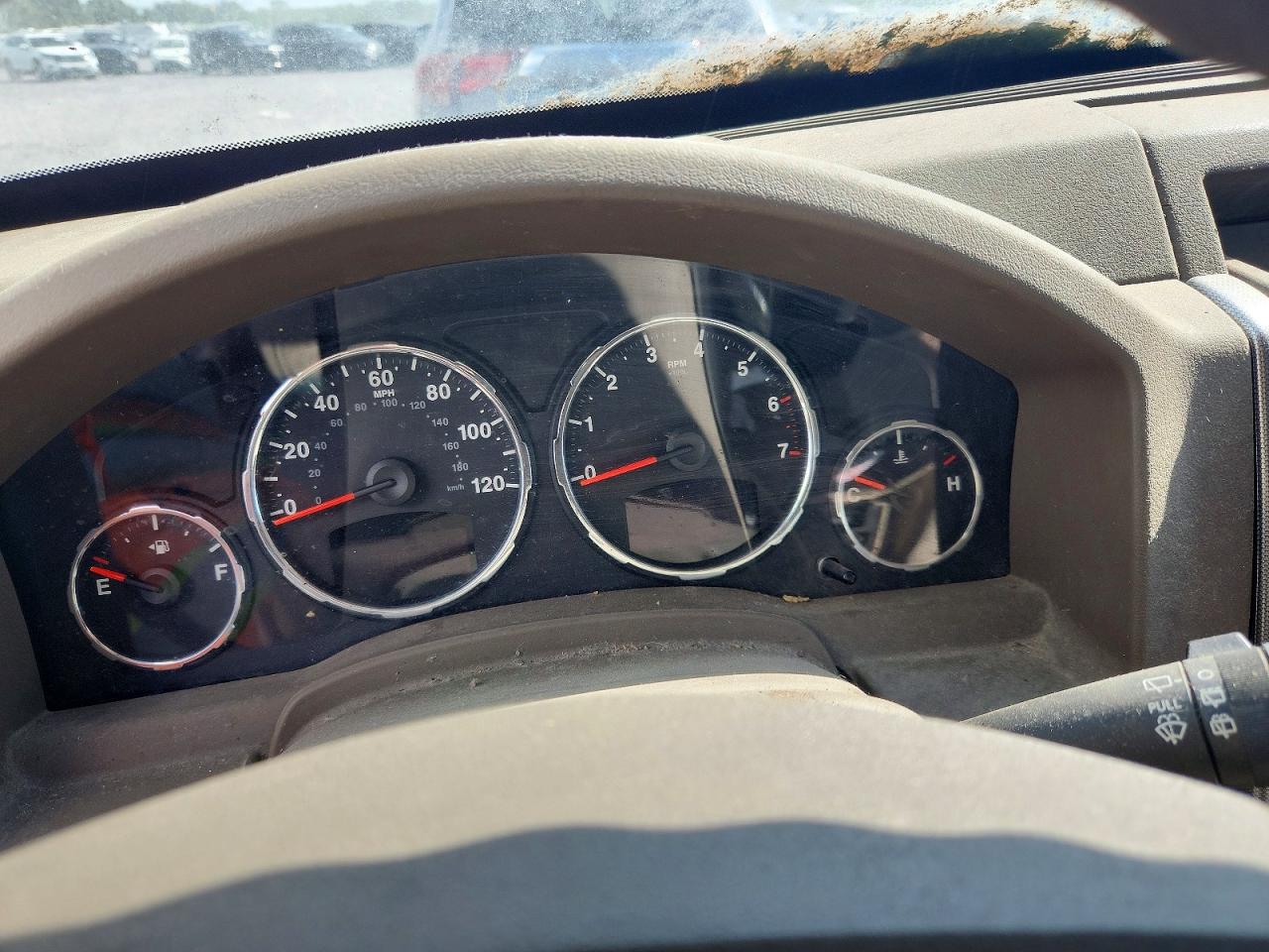 2008 Jeep Liberty Sport Red vin: 1J8GN28K28W152042