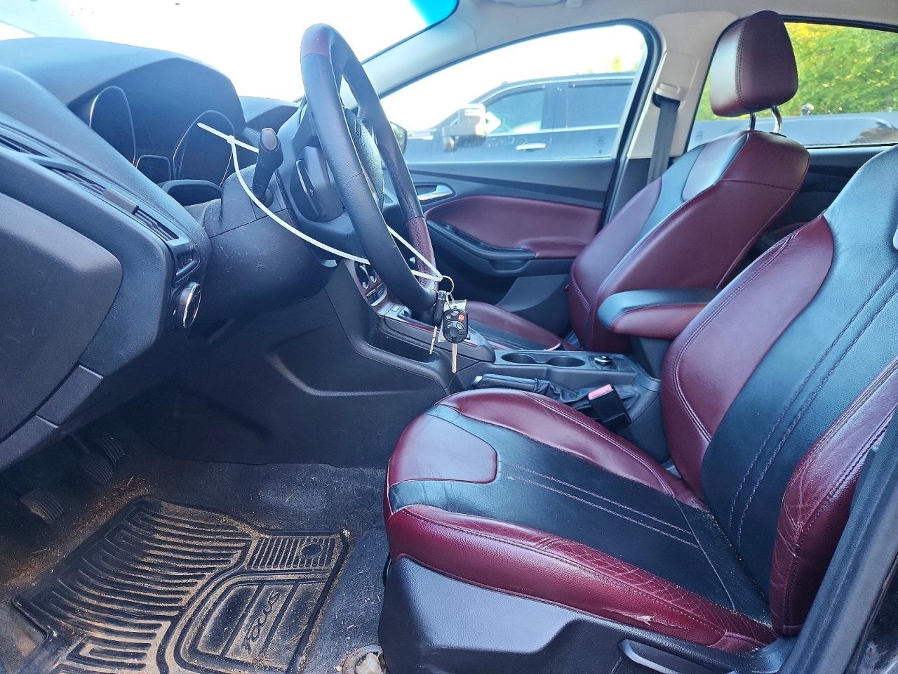 2012 Ford Focus Se Black vin: 1FAHP3F2XCL213135
