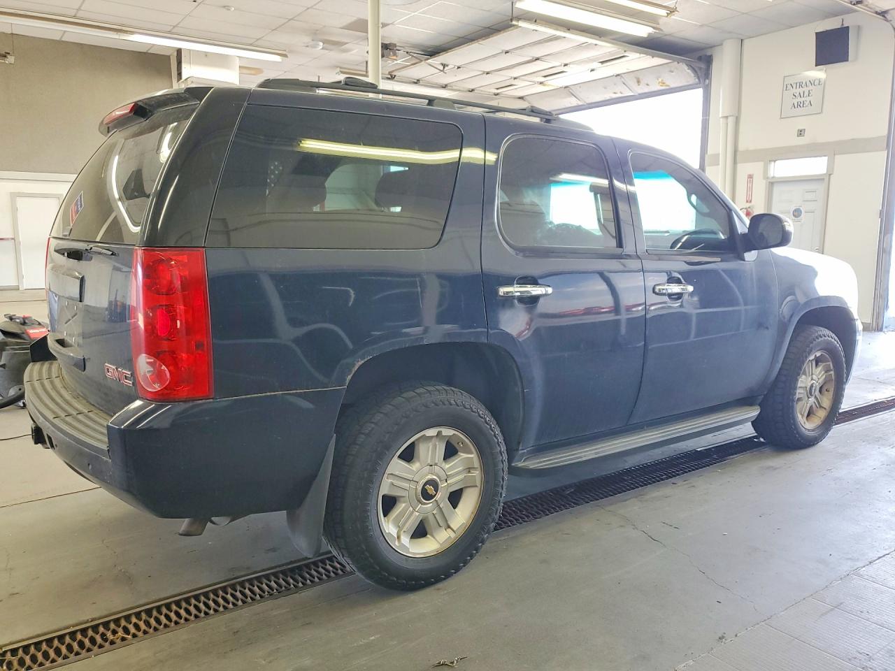 2009 Gmc Yukon Blue vin: 1GKFK13099R243468