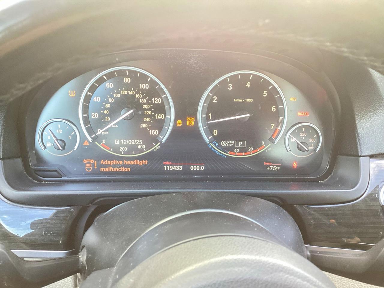 2014 Bmw 528 Xi White vin: WBA5A7C50ED613865