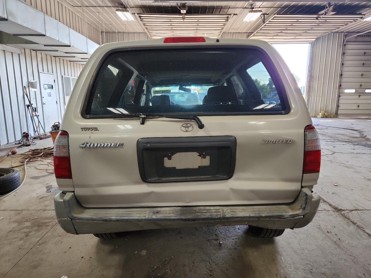 1999 Toyota 4runner Limited Серебряный vin: JT3HN87R1X0252023