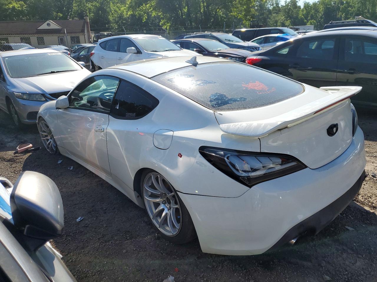 2010 Hyundai Genesis Coupe 2.0t White vin: KMHHT6KD6AU013452