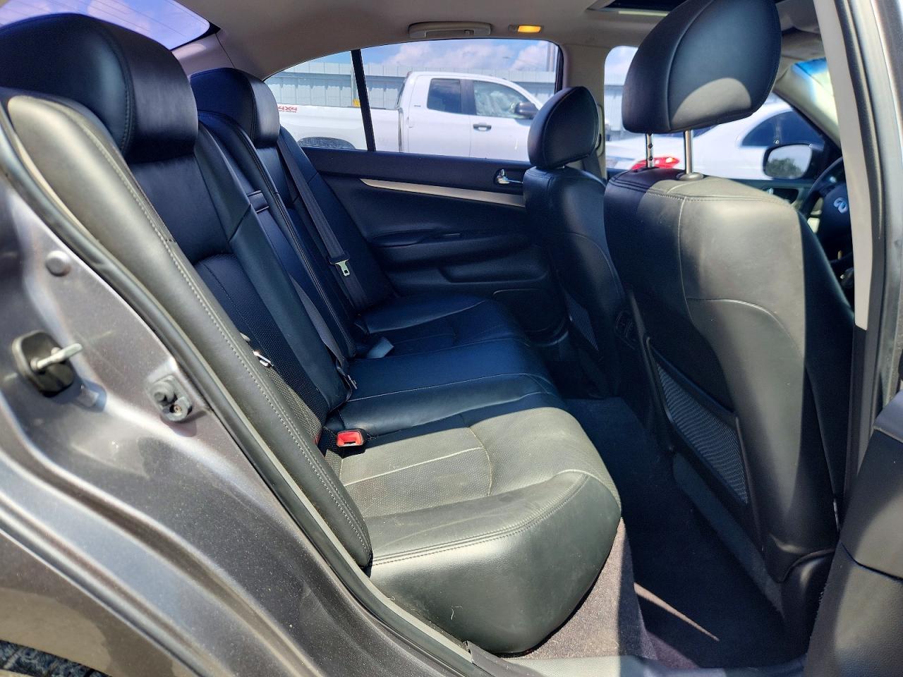 2012 Infiniti G37 Sedan X Gray vin: JN1CV6AR1CM679419