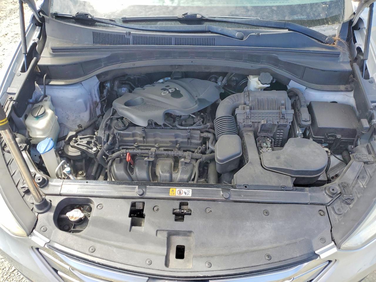 2015 Hyundai Santa Fe Sport 2.4l Silver vin: 5XYZT3LB1FG265543