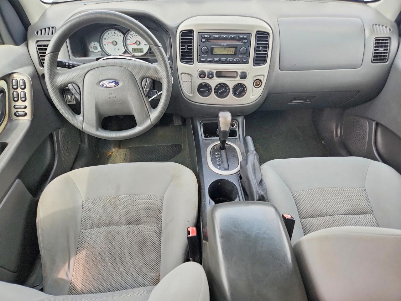 2006 Ford Escape Xlt White vin: 1FMCU93196KA44680