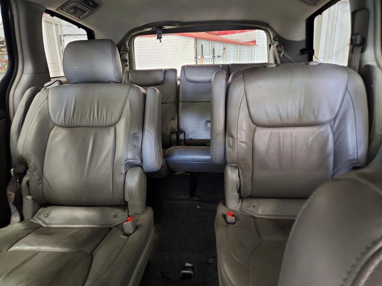2008 Toyota Sienna Xle Серебряный vin: 5TDZK22C58S108496