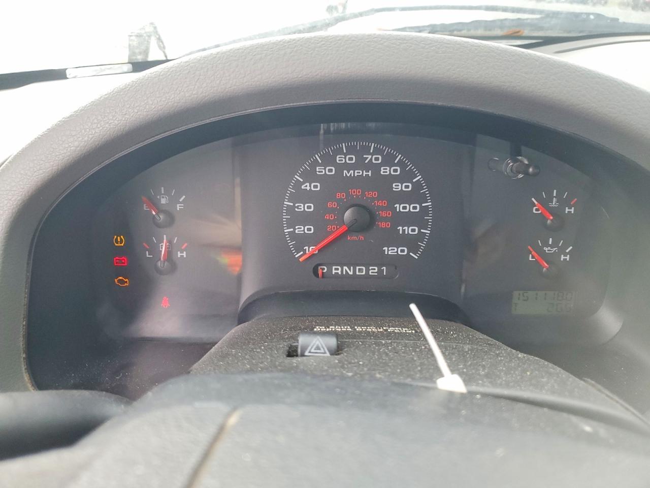 2007 Ford F150 White vin: 1FTRF12W27KC09607