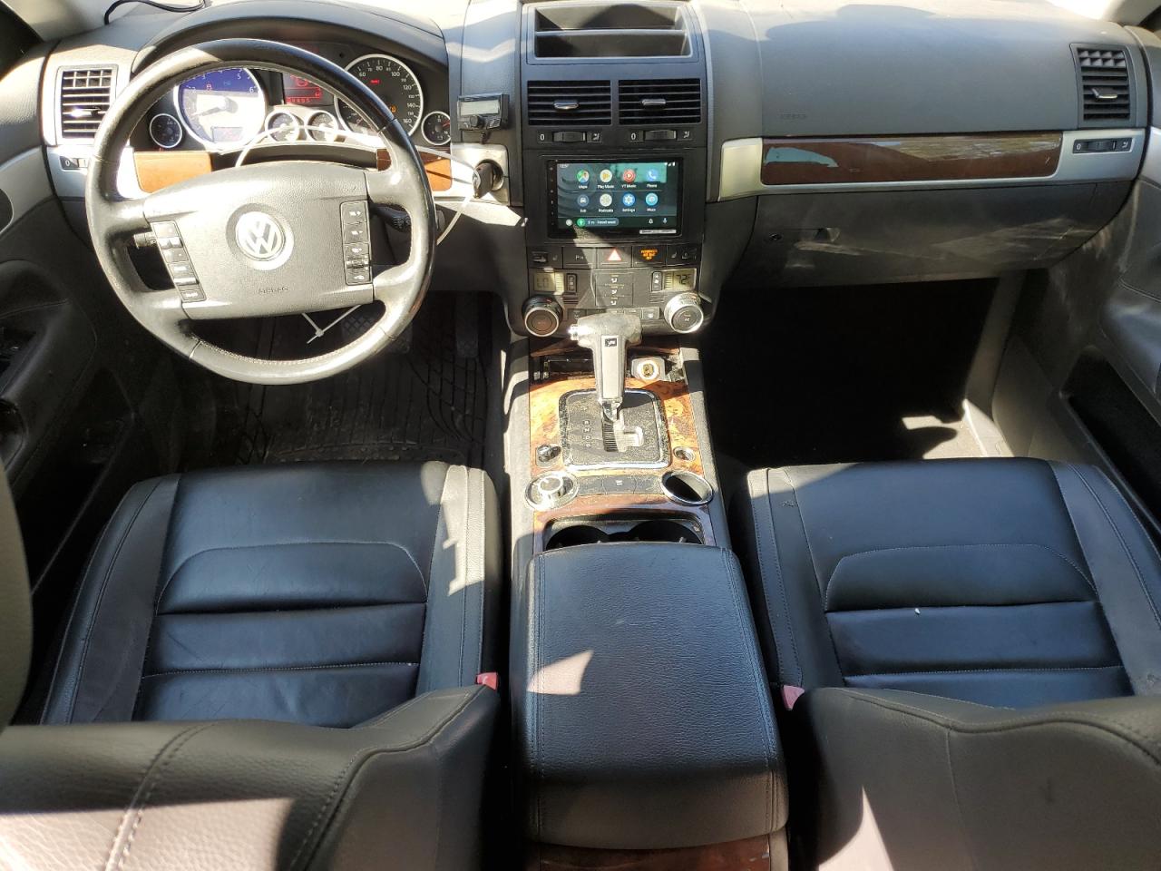 2008 Volkswagen Touareg 2 V6 Серебряный vin: WVGBE77L98D003434