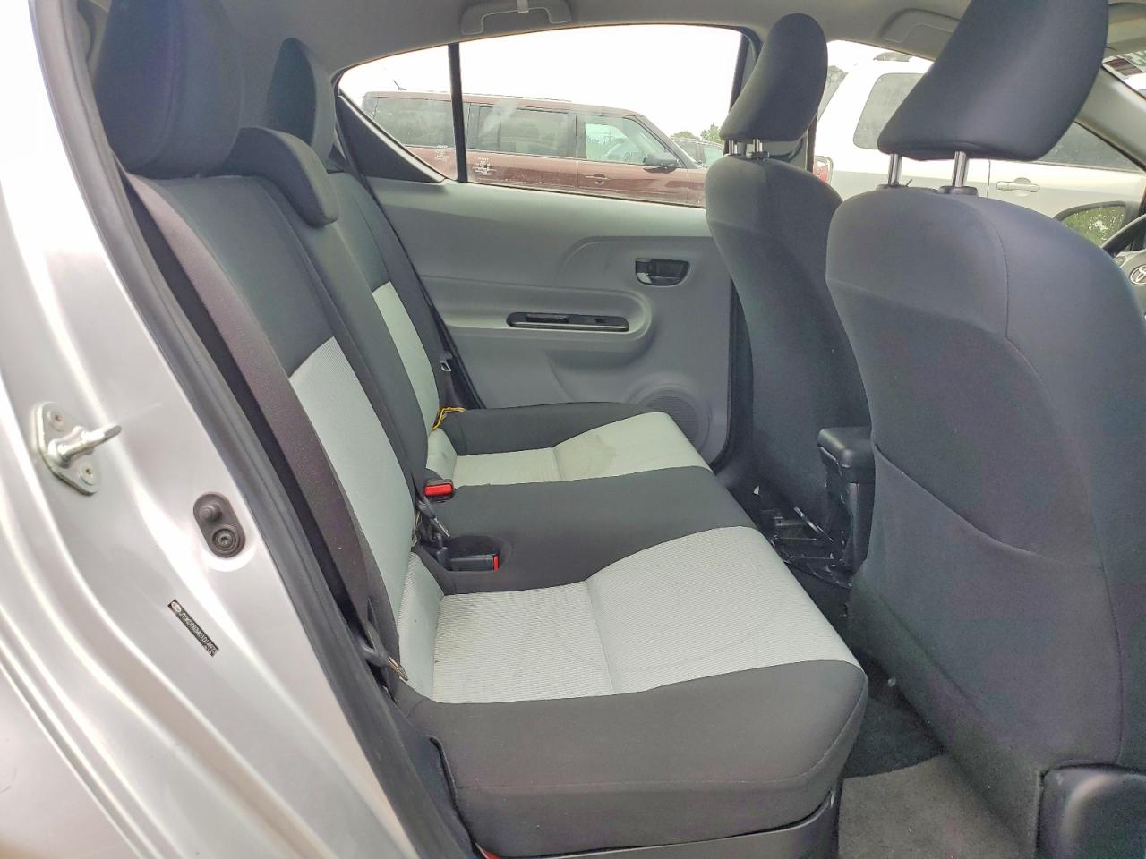 2012 Toyota Prius C Two Silver vin: JTDKDTB34C1014973