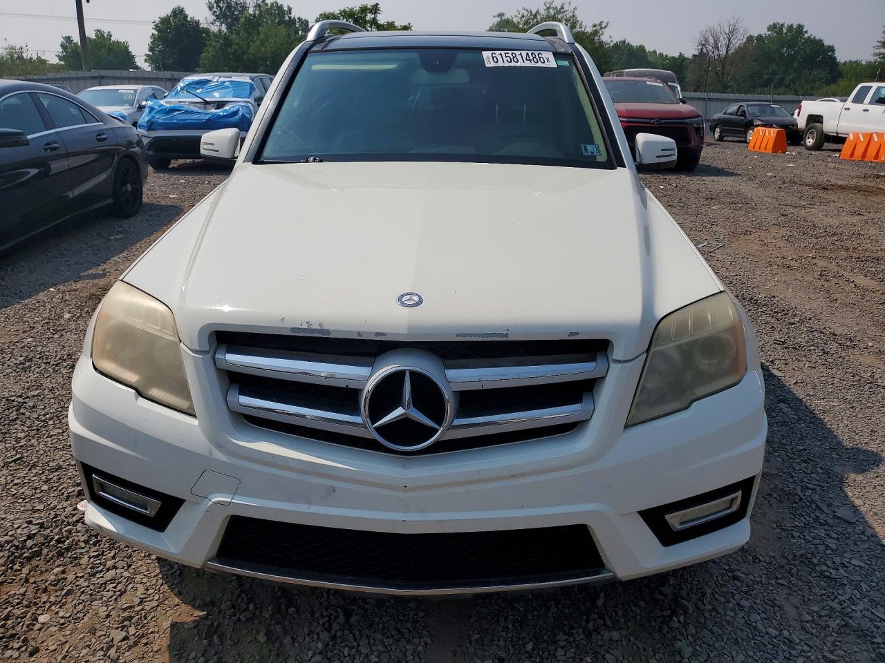 2011 Mercedes-benz Glk 350 White vin: WDCGG5GB2BF547554