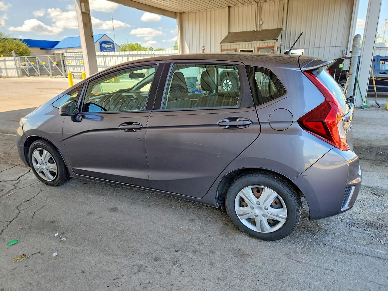 2015 Honda Fit Lx Gray vin: 3HGGK5H53FM716081