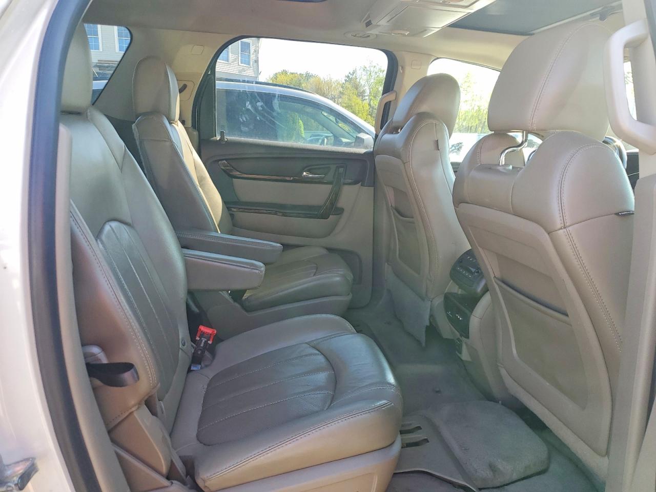 2015 Gmc Acadia Denali Белый vin: 1GKKVTKD5FJ310826
