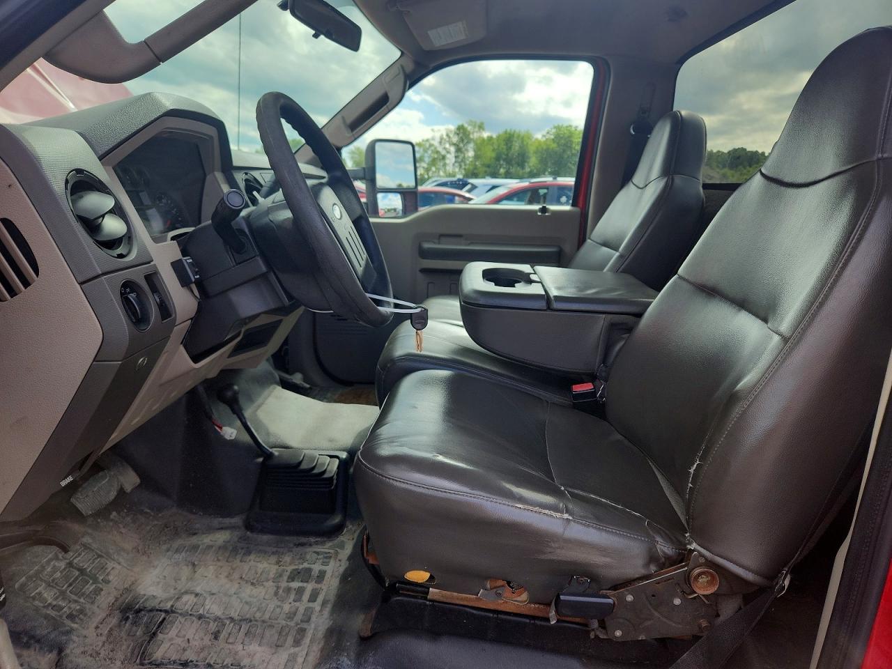 2010 Ford F250 Super Duty Red vin: 1FTNF2B53AEB35566