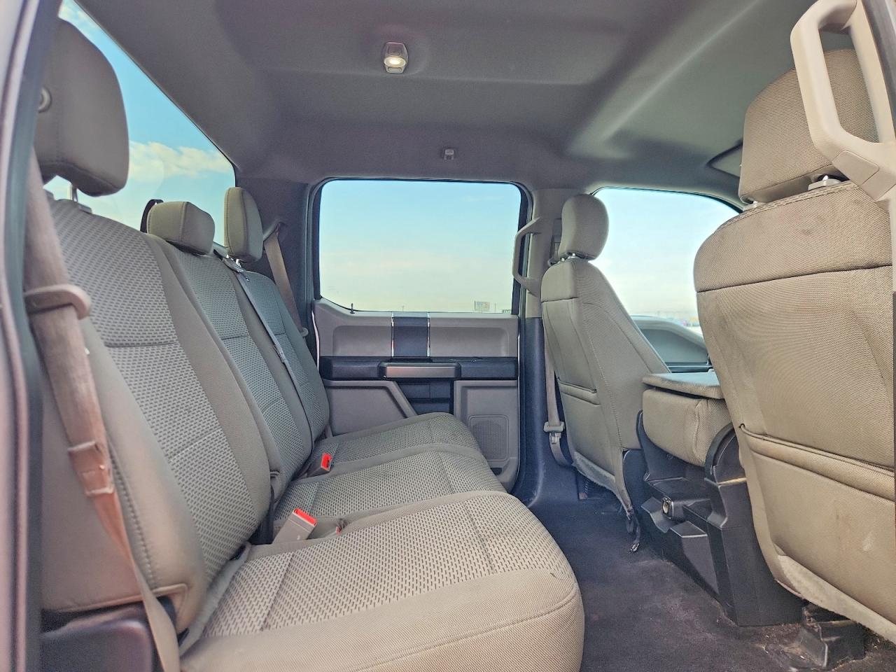 2018 Ford F150 Supercrew Silver vin: 1FTFW1E50JFA02252