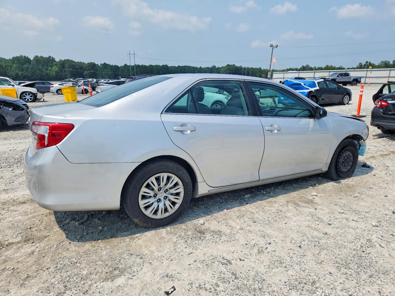 2013 Toyota Camry Le Silver vin: 4T4BF1FK1DR336116