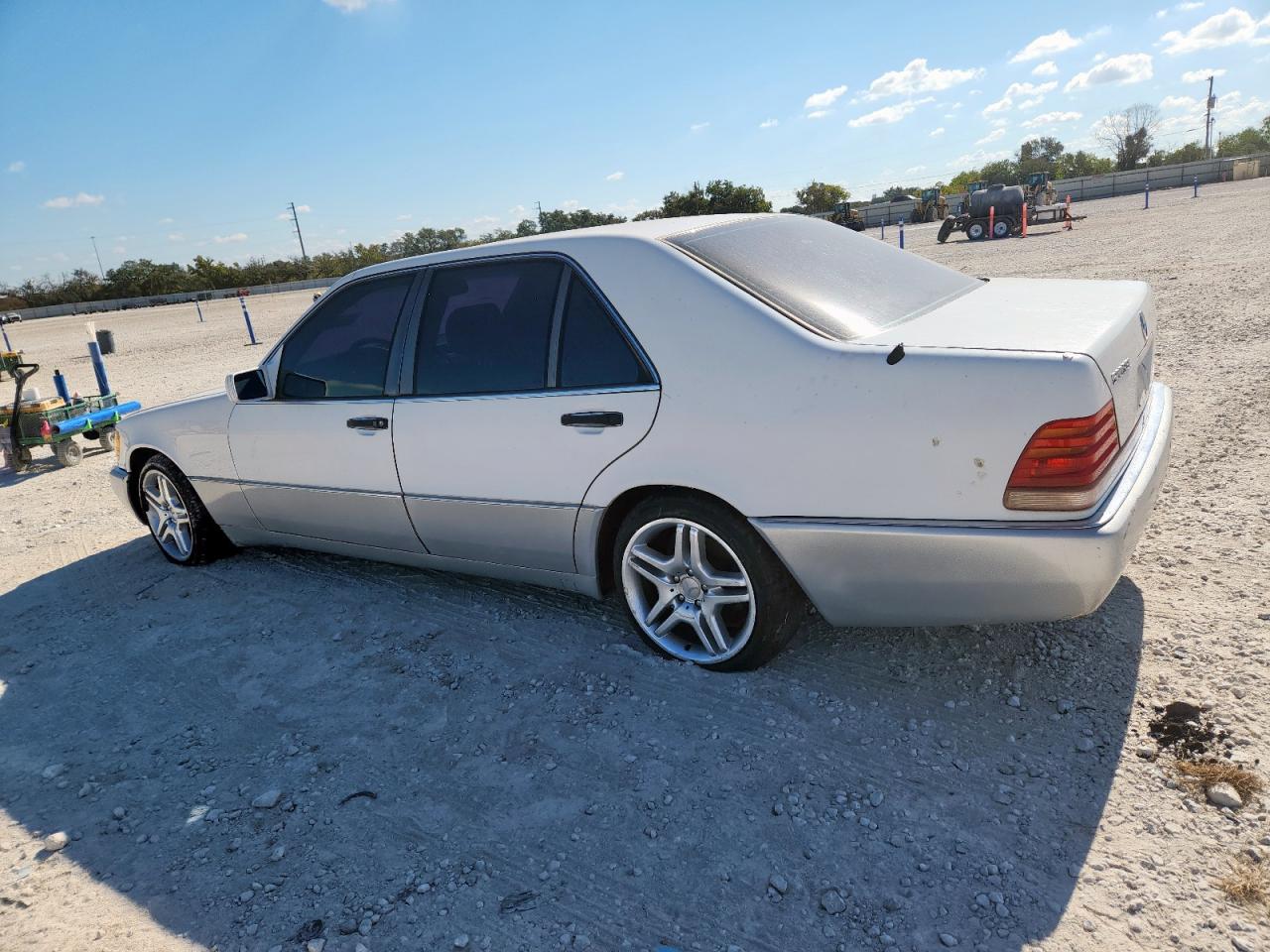 1993 Mercedes-benz 500 Sel White vin: WDBGA51E6PA096674