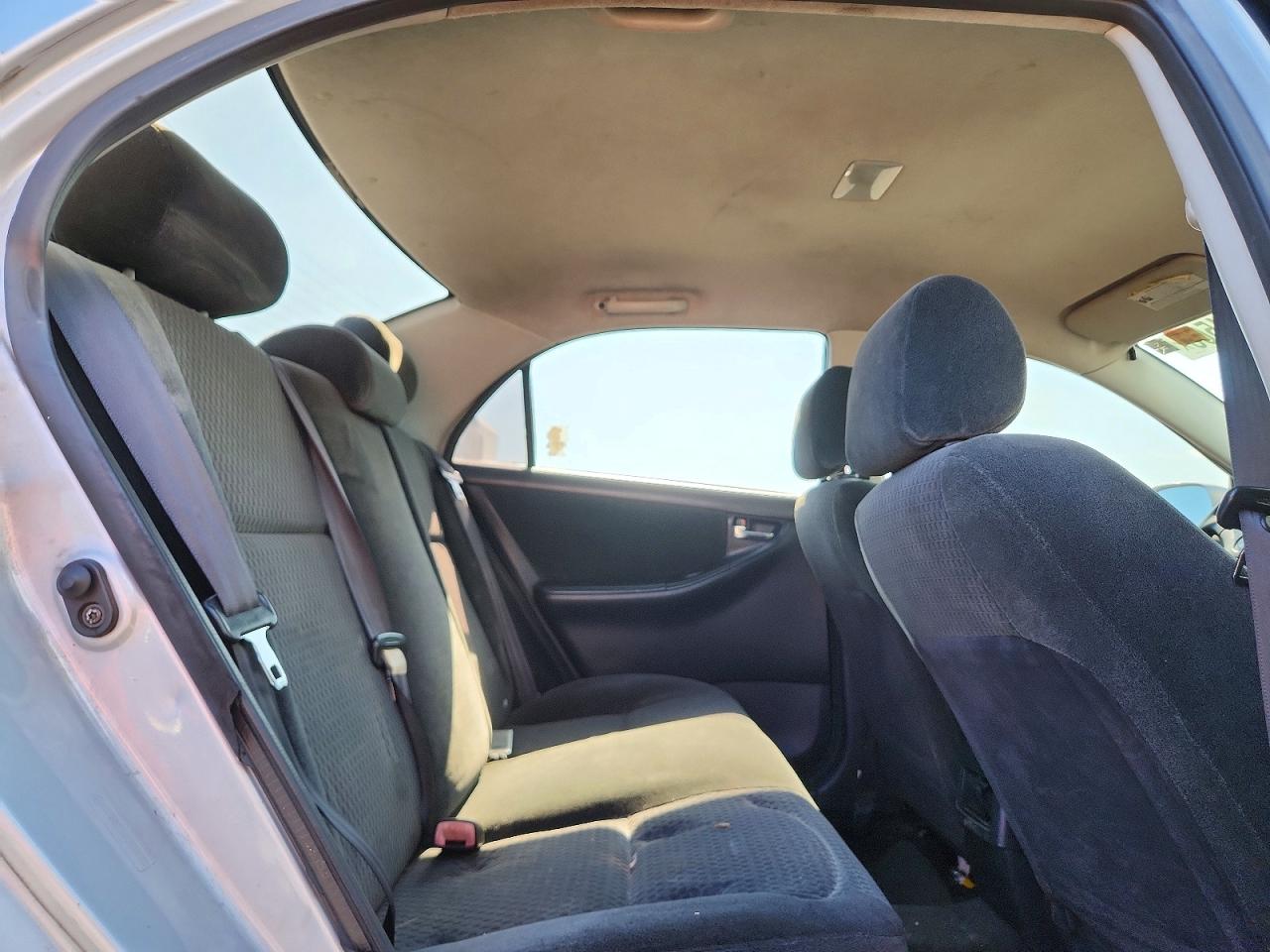 2005 Toyota Corolla Ce Silver vin: 1NXBR32E05Z503712
