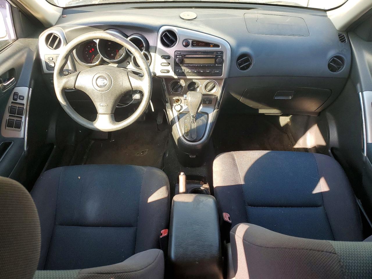 2006 Toyota Corolla Matrix Xr White vin: 2T1KR32E36C590444