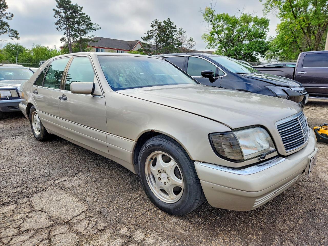 1997 Mercedes-benz S 420 Beige vin: WDBGA43G4VA352073