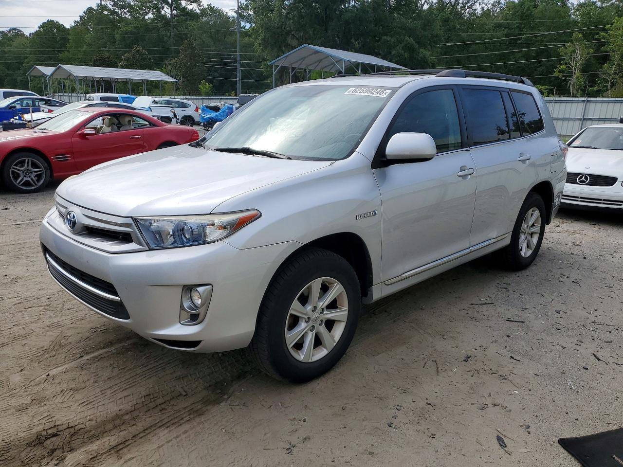 2011 Toyota Highlander Hybrid Silver vin: JTEBC3EH8B2001903