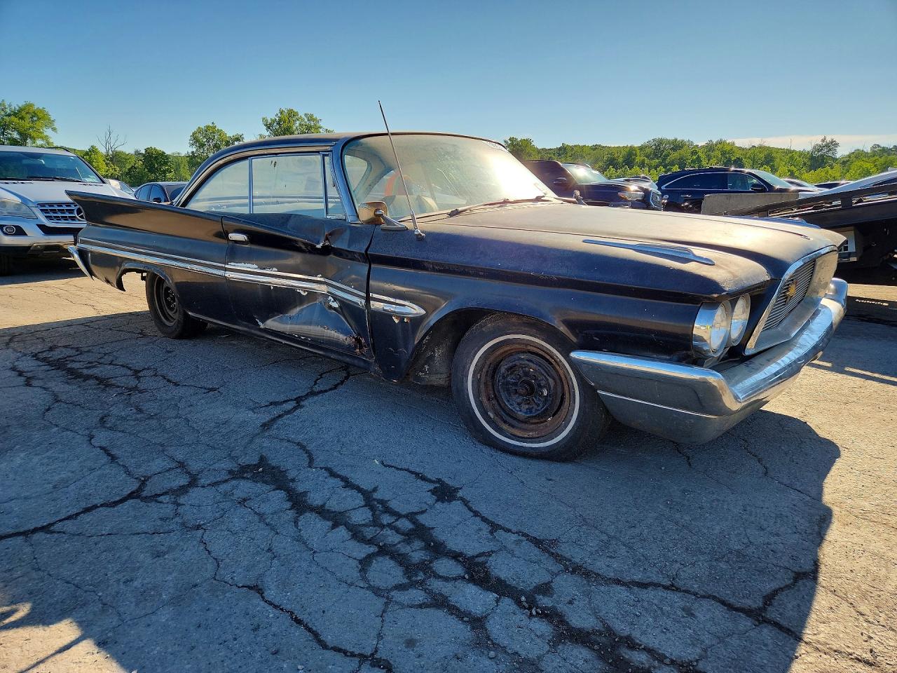 1960 Chrysler New Yorker Black vin: 8103115967