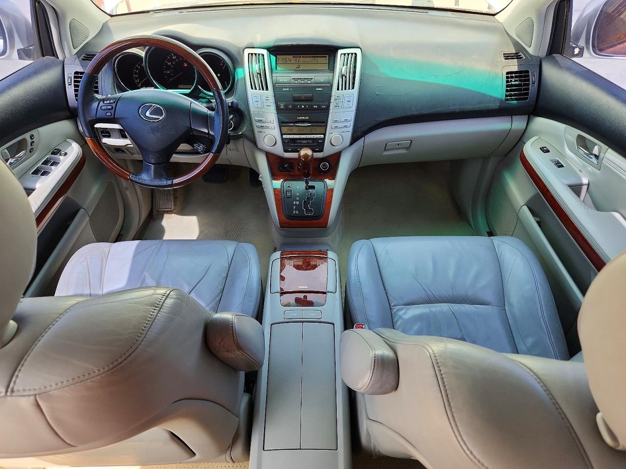 2004 Lexus Rx 330 Серебряный vin: JTJHA31U240056009