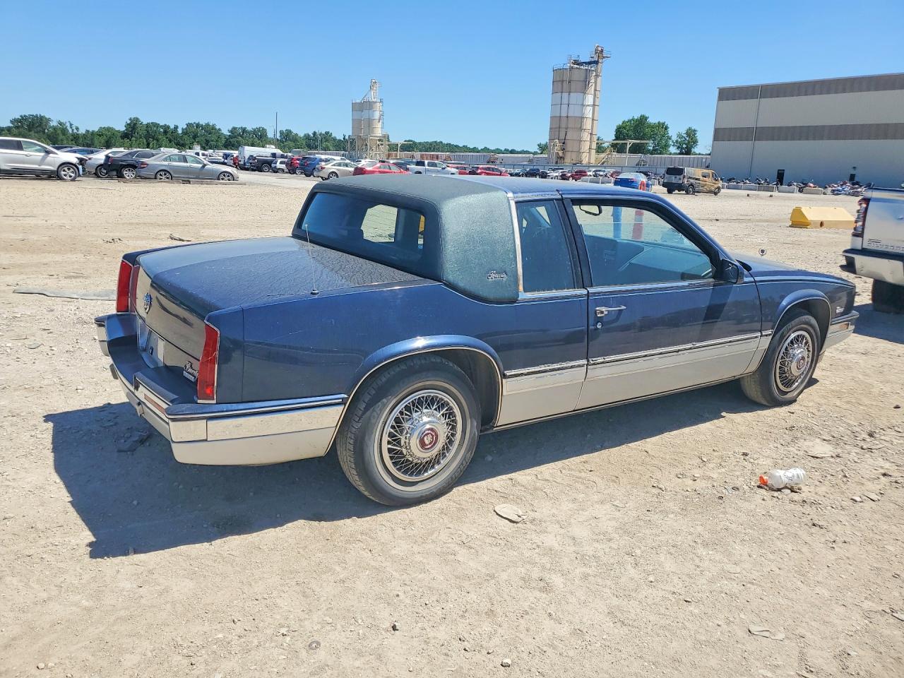 1988 Cadillac Eldorado Blue vin: 1G6EL115XJU630473