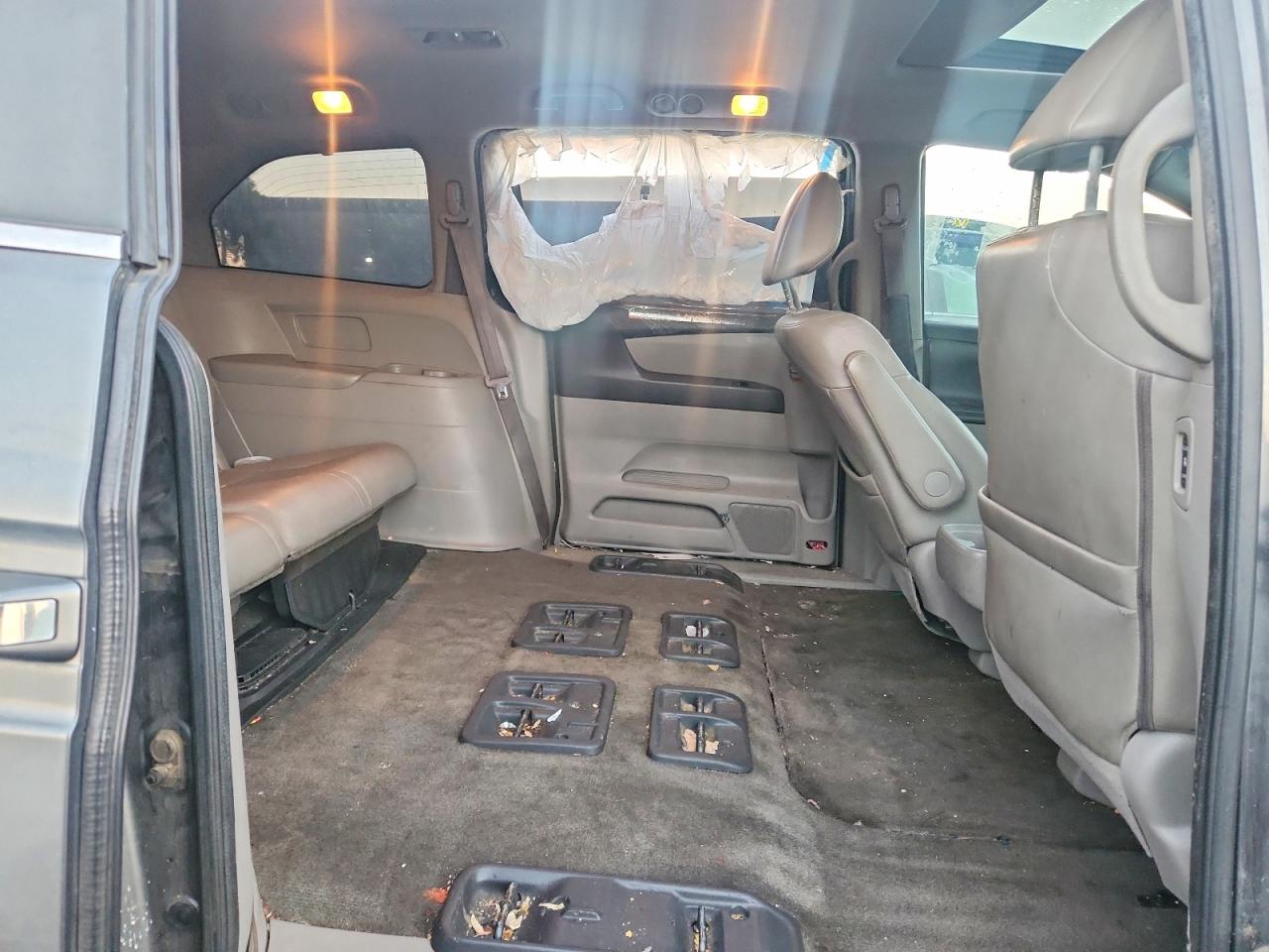 2012 Honda Odyssey Exl Gray vin: 5FNRL5H6XCB061530