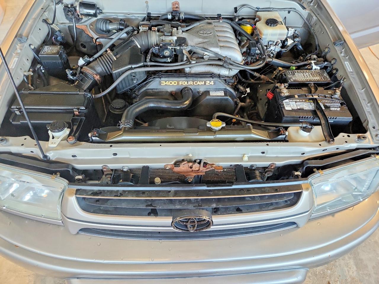 2002 Toyota 4runner Sr5 Silver vin: JT3HN86R620389551
