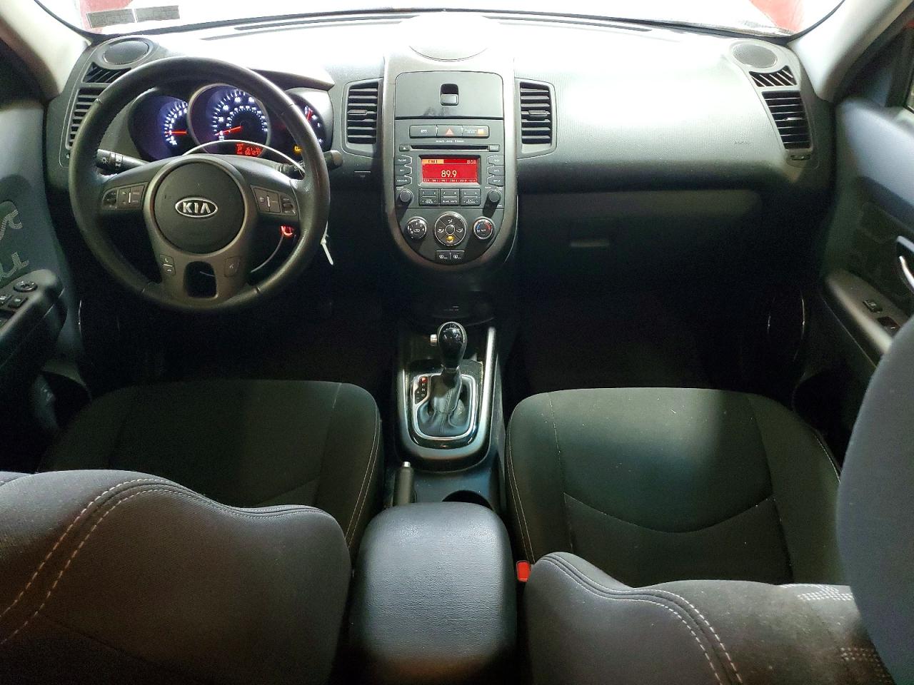 2012 Kia Soul + Red vin: KNDJT2A62C7467829