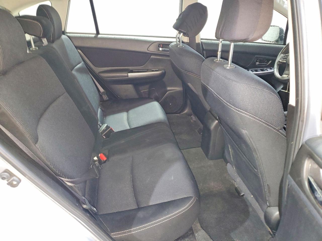 2015 Subaru Impreza Sport Silver vin: JF1GPAT67FH200454