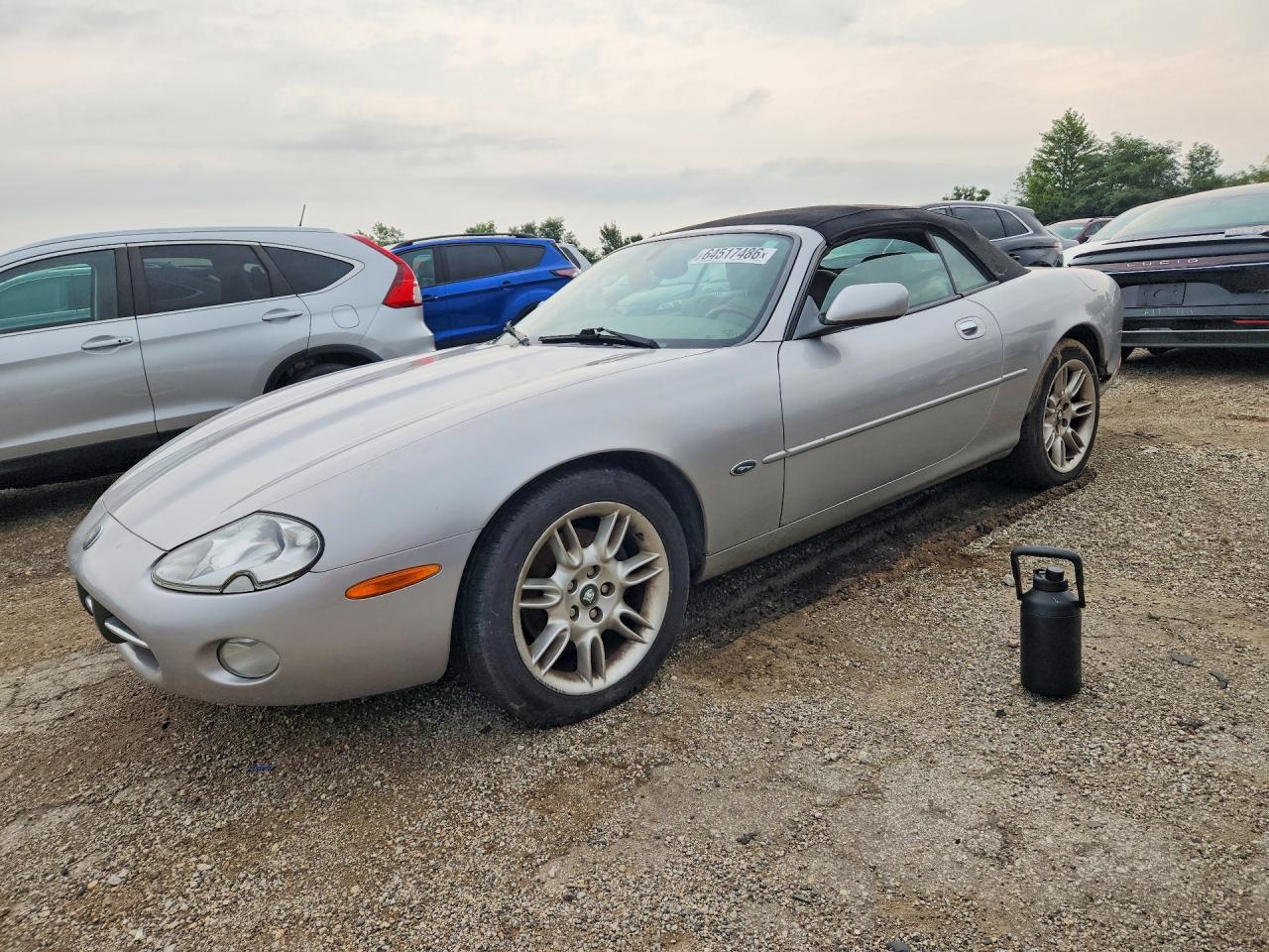 2001 Jaguar Xk8 Silver vin: SAJDA42C61NA20162