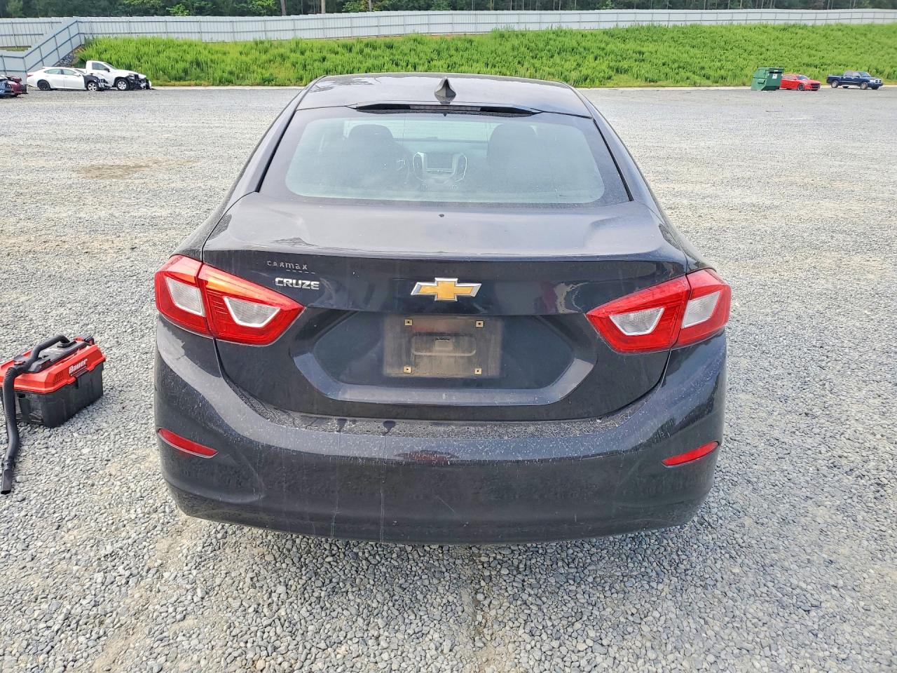 2017 Chevrolet Cruze Ls Черный vin: 1G1BC5SMXH7262701