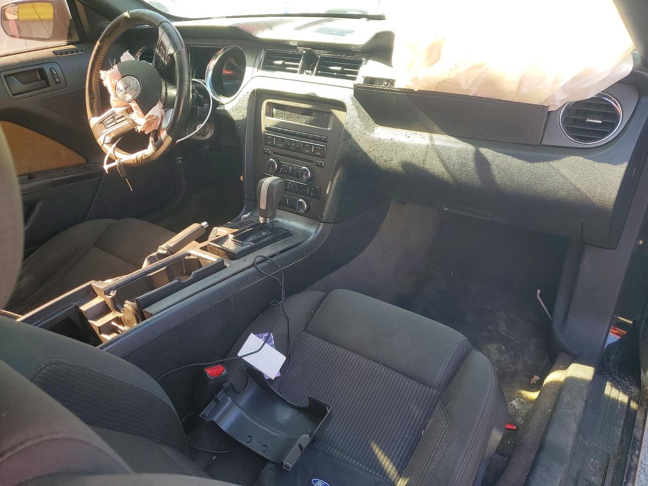 2014 Ford Mustang Black vin: 1ZVBP8EM1E5307036