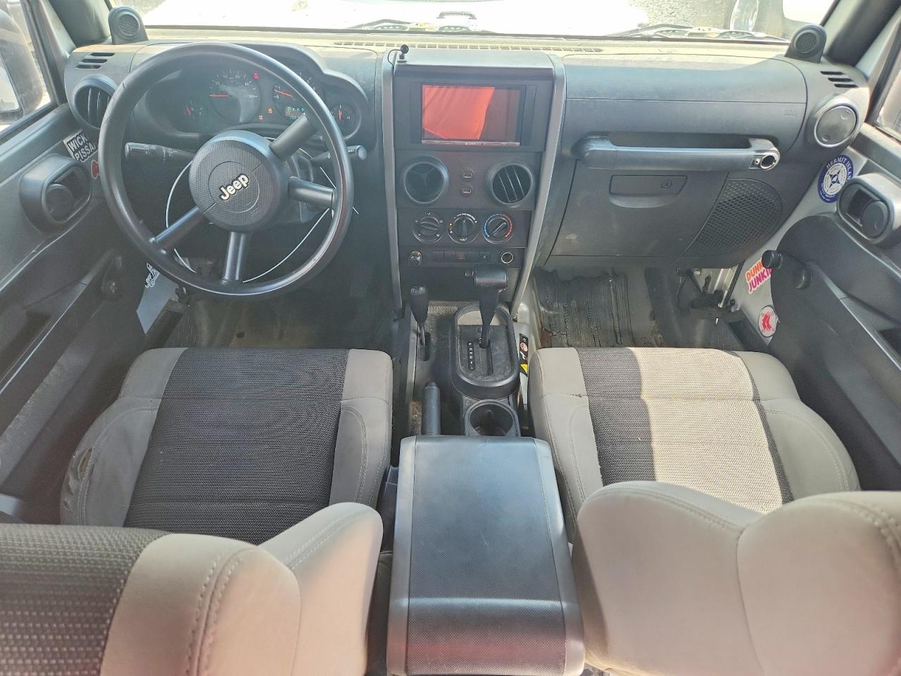 2007 Jeep Wrangler X Silver vin: 1J4GA39197L140348