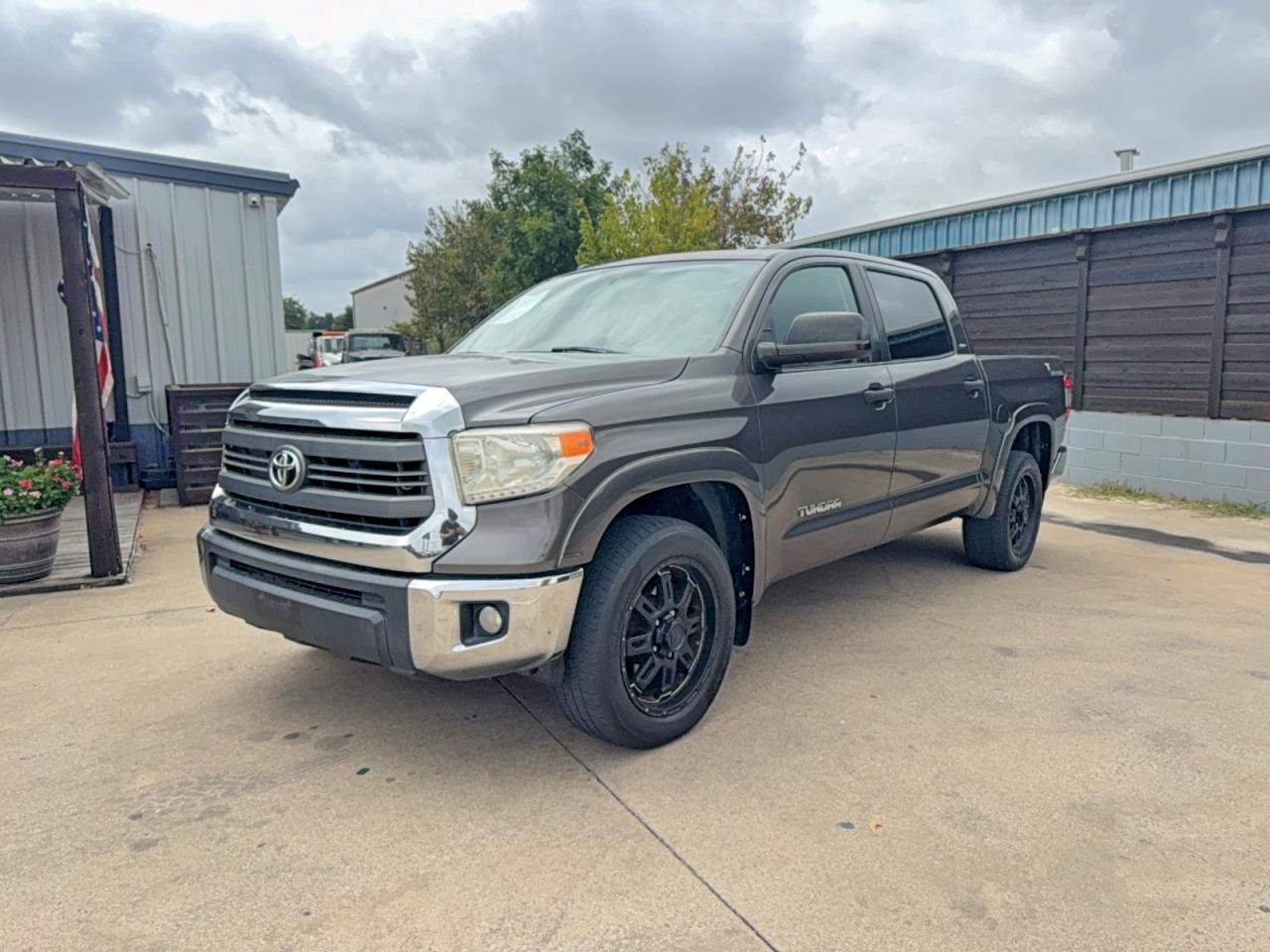 2015 Toyota Tundra Crewmax Sr5 Gray vin: 5TFEM5F10FX088619
