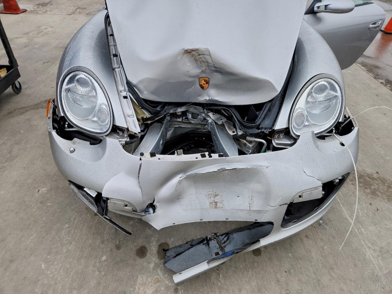 2005 Porsche Boxster S Silver vin: WP0CB29895U732123
